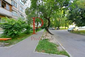 квартира за адресою Зодчих вул., 30