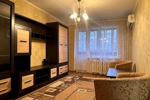 квартира за адресою Слобожанський просп. (ім. газети Правда), 1