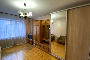 квартира за адресою Каштанова вул., 14-Б
