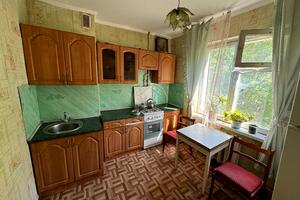квартира за адресою Одеса, Академіка Корольова вул., 64