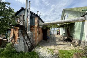 будинок за адресою смт. Пересічна, Курортна вул.