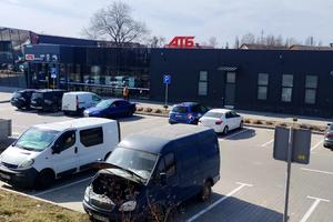 коммерческая по адресу Житецького ул., 2