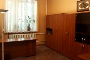 комерційна за адресою Нижньодніпровська вул., 12