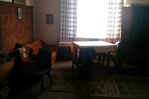 квартира за адресою Злуки пл., 1