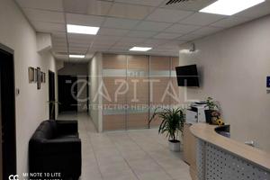 комерційна за адресою Степана Бандери просп. (Московський), 8