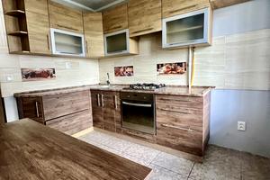 квартира за адресою Івана Миколайчука вул., 8