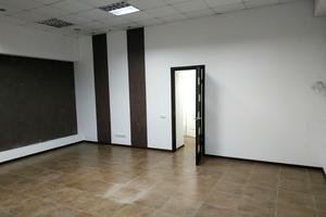 комерційна за адресою Амосова, 22