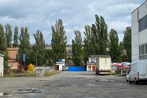 коммерческая по адресу Здолбуновская ул., 3