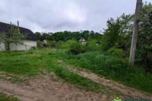 ділянка за адресою 