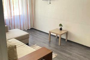 квартира за адресою Фосфорна вул., 15