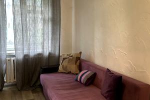 квартира за адресою 12 квітня, 24