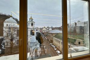 коммерческая по адресу Верхній Вал ул., 2