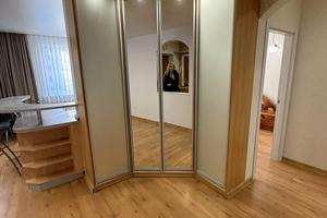 квартира по адресу Дружбы Народов ул., 228