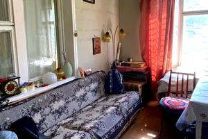 будинок за адресою 12-а Ентузіастів