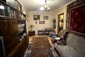квартира за адресою Кам'янецька вул., 72