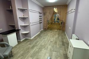 комерційна за адресою Драгоманова вул., 40-З