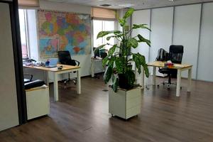 коммерческая по адресу Жилянская ул., 75