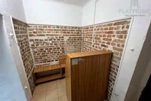 комерційна за адресою Джона Маккейна вул. (Івана Кудрі), 20