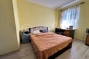 будинок за адресою Лугова вул., 30