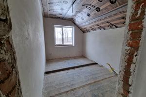 будинок за адресою Українська