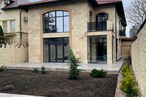 будинок за адресою Рівності пров.