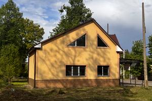 комерційна за адресою смт. Клевань, Лісова, 1