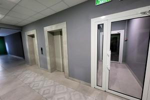 комерційна за адресою Лесі Українки просп. (Гагаріна), 19