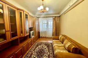 квартира за адресою Олексія Вадатурського вул. (Маршала Малиновського), 61