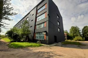 комерційна за адресою Тисменицька вул., 4