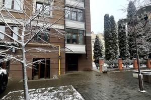 комерційна за адресою Шевченка, 52