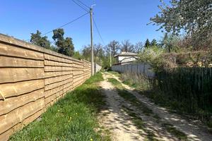 ділянка за адресою смт. Ворзель, Мічуріна