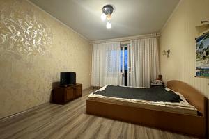 комерційна за адресою Київ, Свободи просп., 15/1