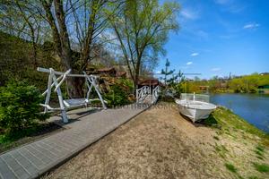 коммерческая по адресу с. Крюковщина, Школьная ул., 24а