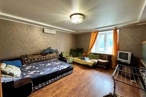 квартира за адресою Степана Тільги вул. (Революційна), 29
