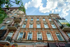 комерційна за адресою Велика Васильківська вул. (Червоноармійська), 33
