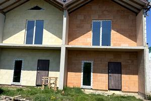 будинок за адресою Приозерна вул.