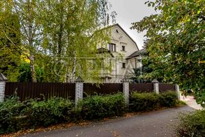 будинок за адресою Лугова вул., 20
