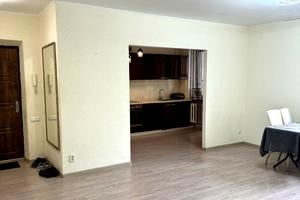 квартира по адресу Сержанта Жужомы ул., 6