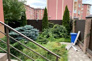 комерційна за адресою Щаслива вул., 50