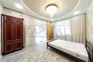 будинок за адресою Петра Сагайдачного