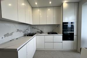 комната по адресу Карпатська ул., 14