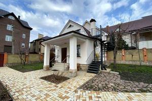 комерційна за адресою Лубенська вул., 5
