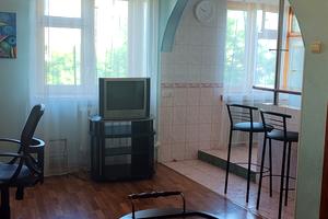 квартира за адресою Науки просп. (Леніна), 64