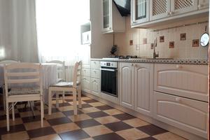 квартира за адресою Дніпровська вул., 35