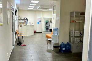 комерційна за адресою Степана Дем'янчука вул., 1а