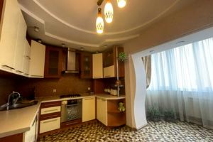 квартира за адресою Степана Бандери вул., 7/1