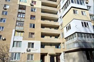 квартира за адресою Євгена Чикаленка вул., 76б