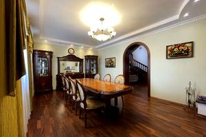будинок за адресою Мрія вул.
