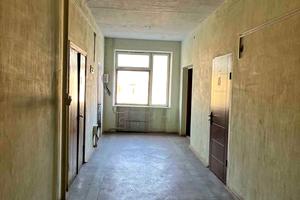 коммерческая по адресу Залізнична, 8
