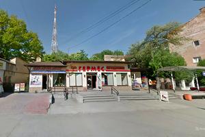 комерційна за адресою Євгена Коновальця вул., 18